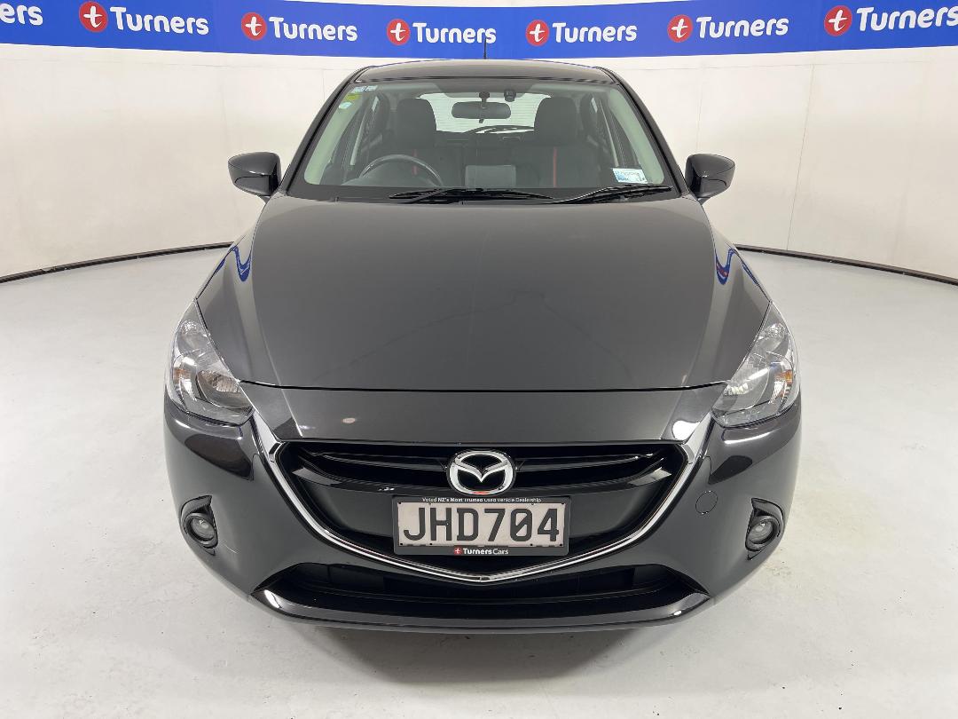 Photo '2' of Mazda Mazda2