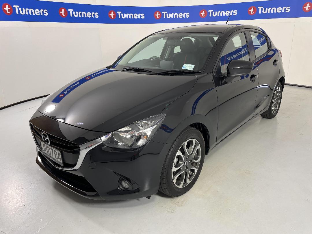 Photo '4' of Mazda Mazda2