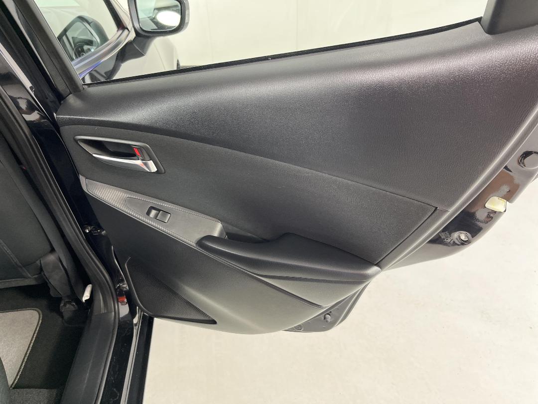 Photo '19' of Mazda Mazda2