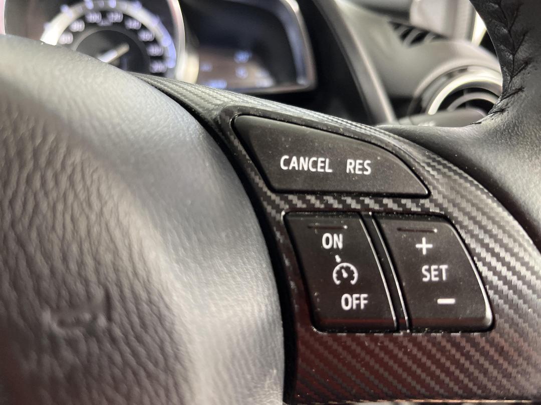 Photo '26' of Mazda Mazda2