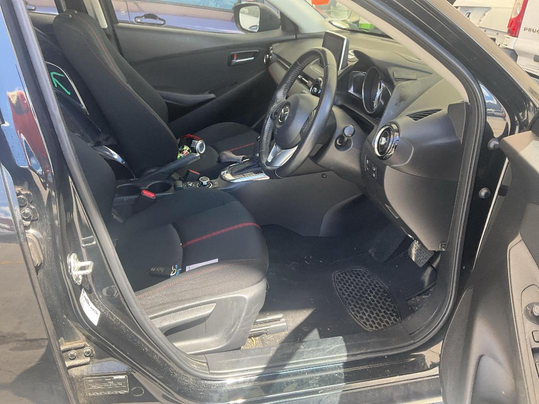 Photo '18' of Mazda Mazda2 LTD Photo '18' of Mazda Mazda2 LTD