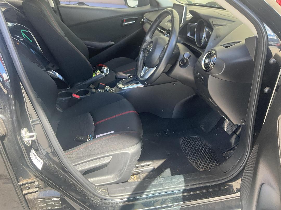 Photo '17' of Mazda Mazda2 LTD Photo '17' of Mazda Mazda2 LTD