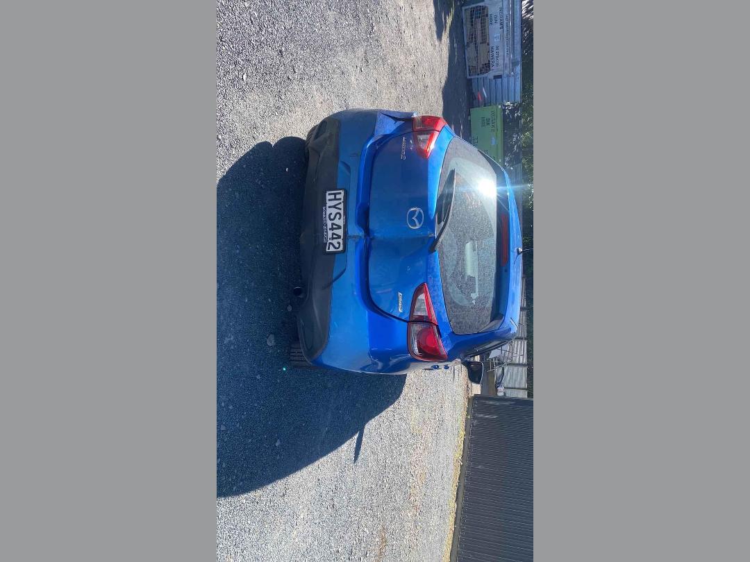 Photo '19' of Mazda Mazda2 GLX