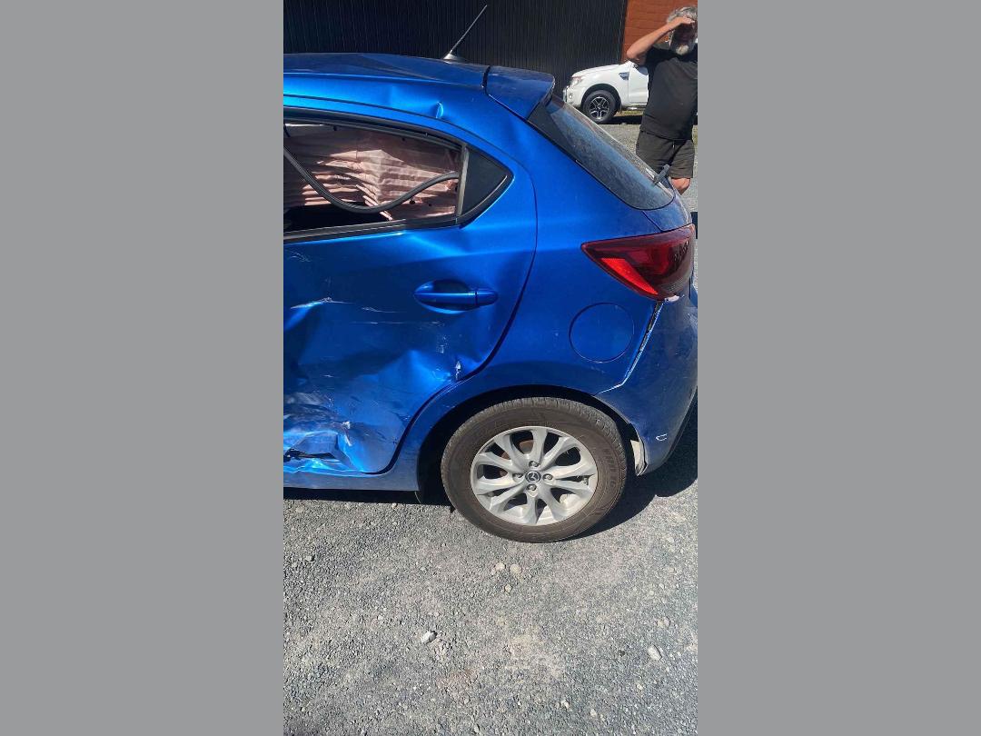 Photo '24' of Mazda Mazda2 GLX