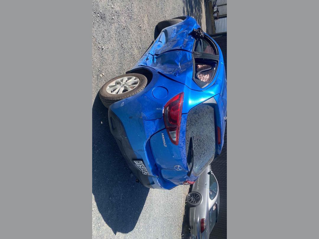 Photo '34' of Mazda Mazda2 GLX