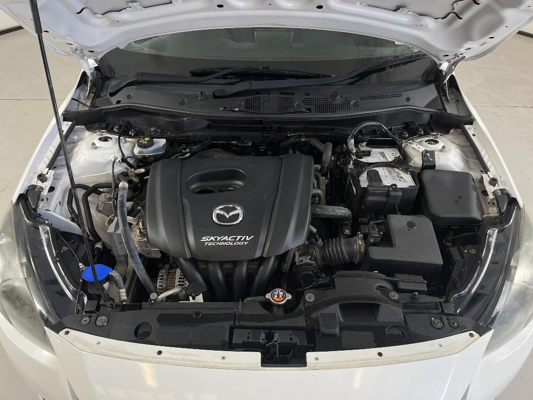 Photo '13' of Mazda Mazda2 Photo '13' of Mazda Mazda2