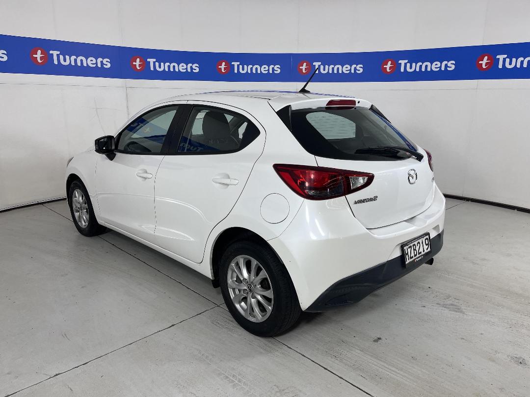 Photo '5' of Mazda Mazda2 Photo '5' of Mazda Mazda2