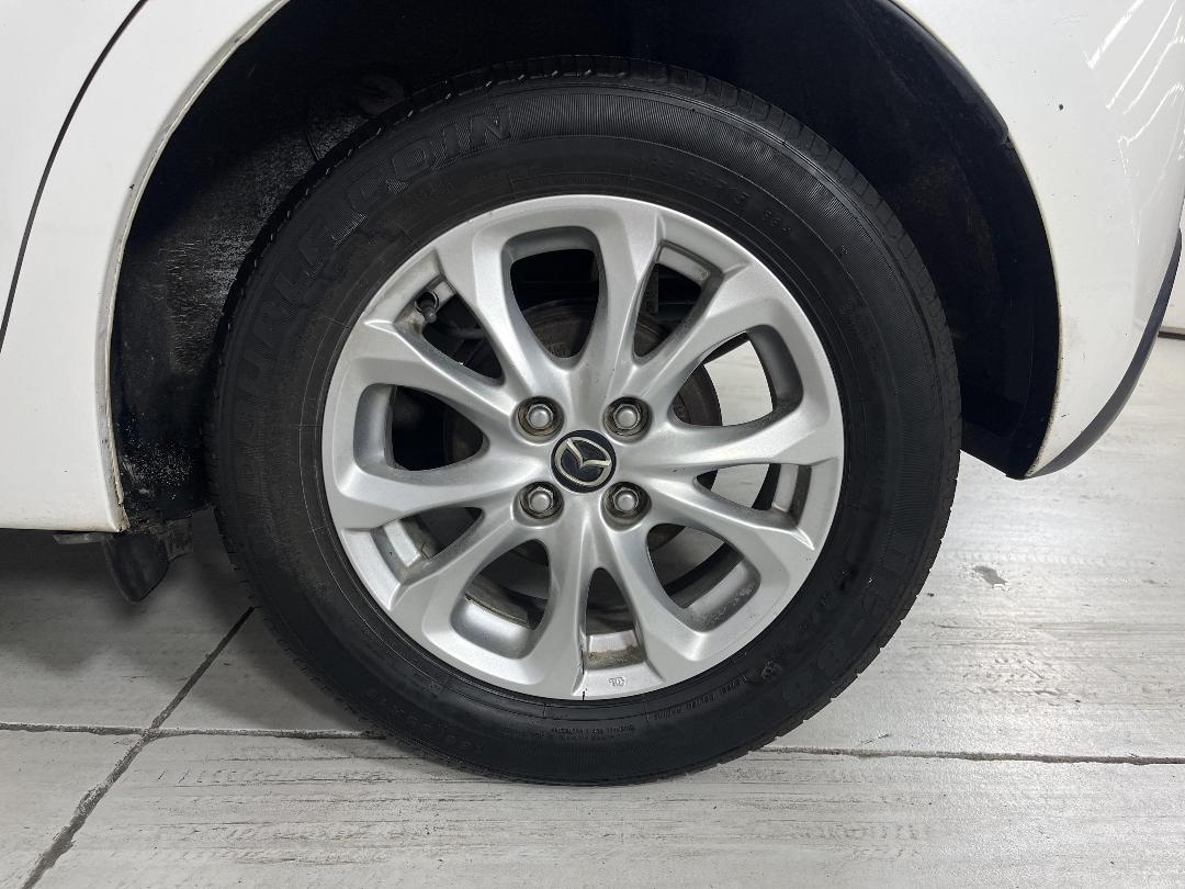 Photo '11' of Mazda Mazda2 Photo '11' of Mazda Mazda2