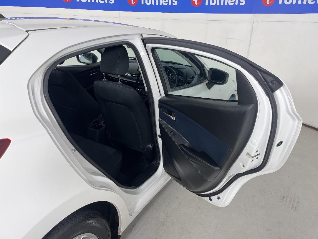 Photo '19' of Mazda Mazda2 Photo '19' of Mazda Mazda2