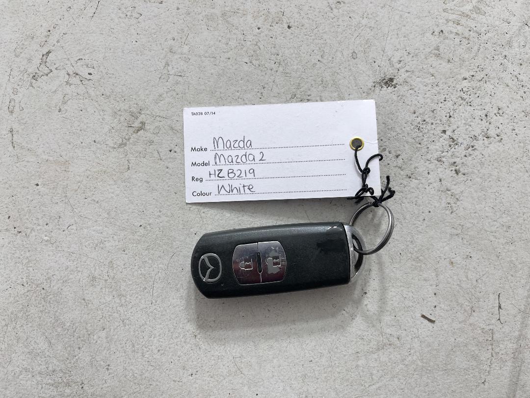 Photo '22' of Mazda Mazda2 Photo '22' of Mazda Mazda2