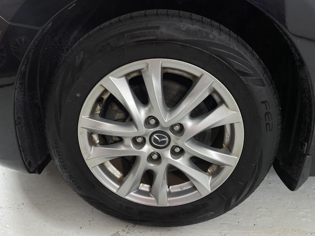 Photo '10' of Mazda Mazda3 Photo '10' of Mazda Mazda3