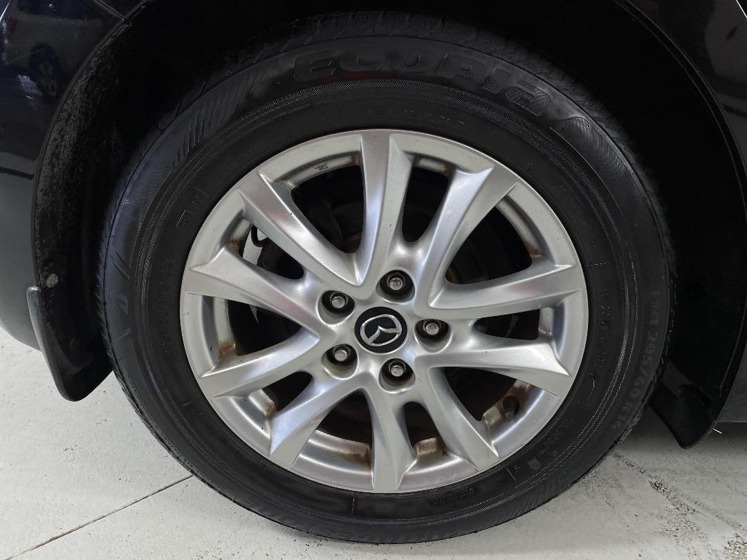 Photo '12' of Mazda Mazda3 Photo '12' of Mazda Mazda3