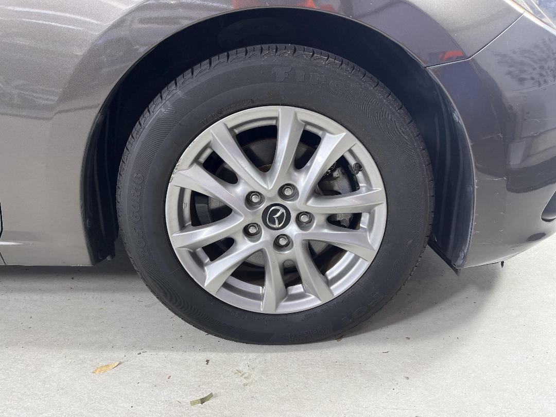 Photo '9' of Mazda Mazda3