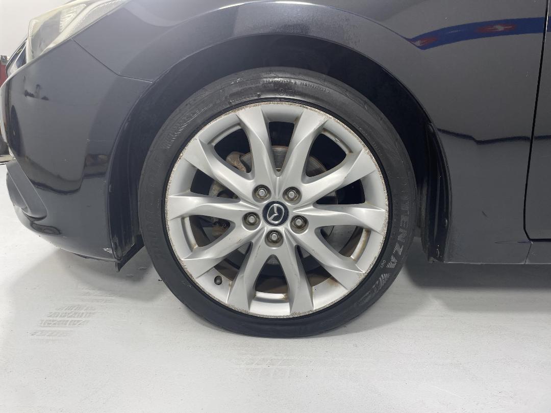 Photo '10' of Mazda Mazda3 Photo '10' of Mazda Mazda3