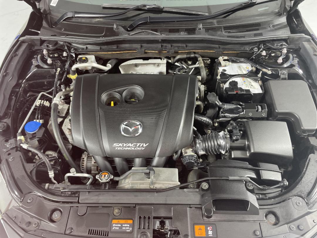 Photo '13' of Mazda Mazda3 Photo '13' of Mazda Mazda3