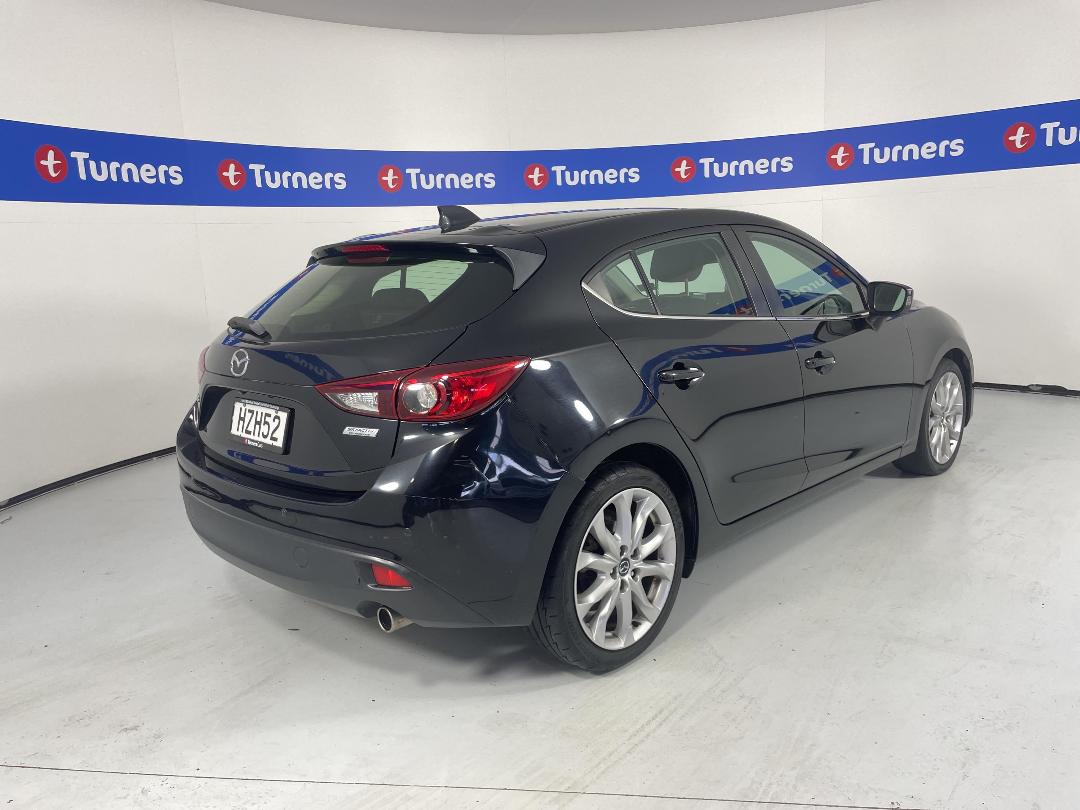 Photo '7' of Mazda Mazda3 Photo '7' of Mazda Mazda3