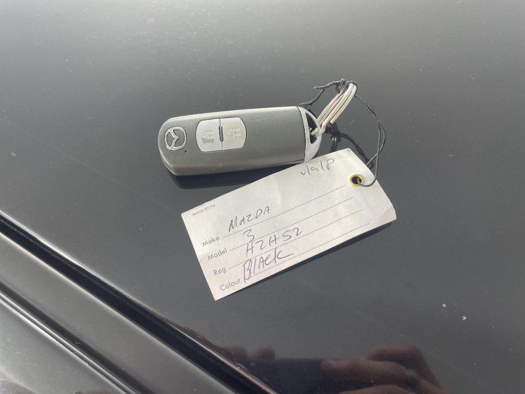 Photo '22' of Mazda Mazda3 Photo '22' of Mazda Mazda3