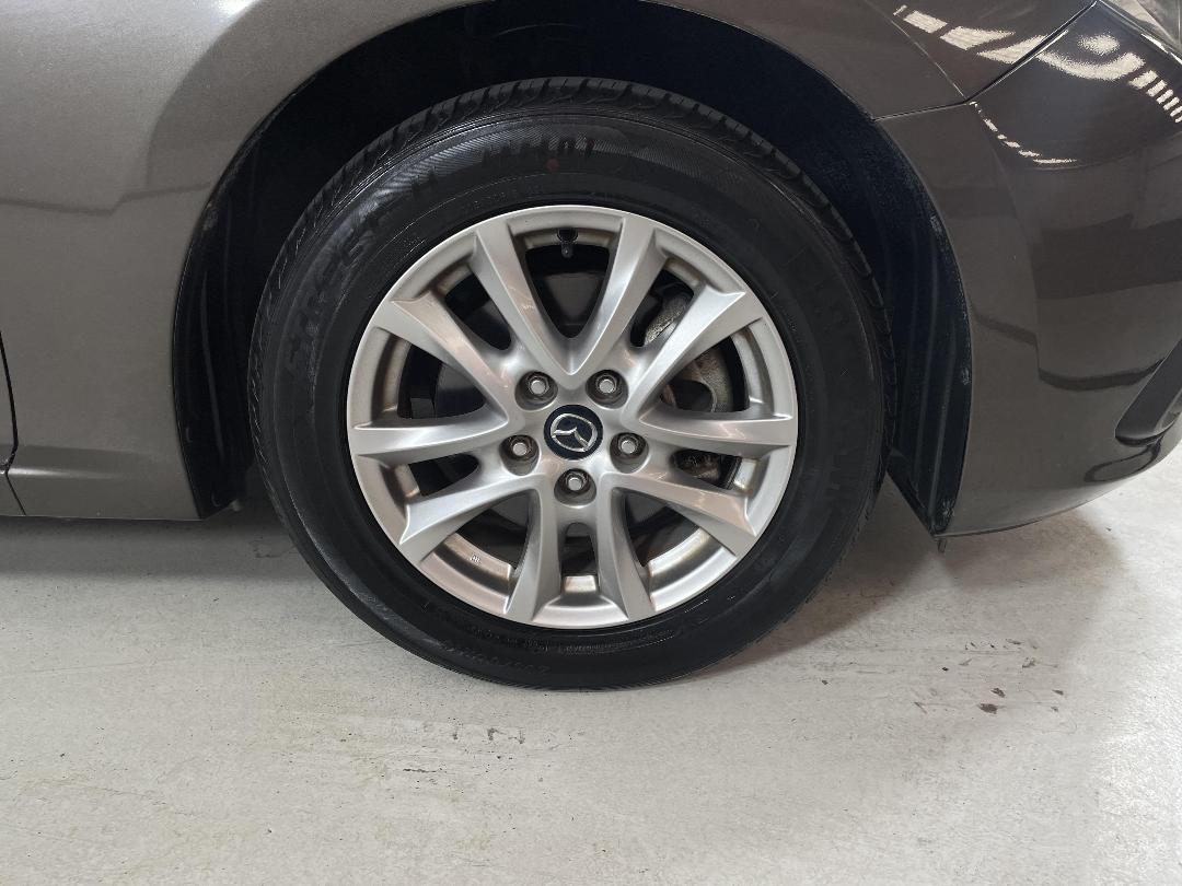 Photo '9' of Mazda Mazda3 Photo '9' of Mazda Mazda3