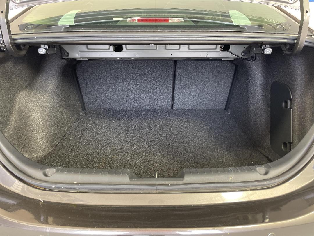 Photo '14' of Mazda Mazda3 Photo '14' of Mazda Mazda3