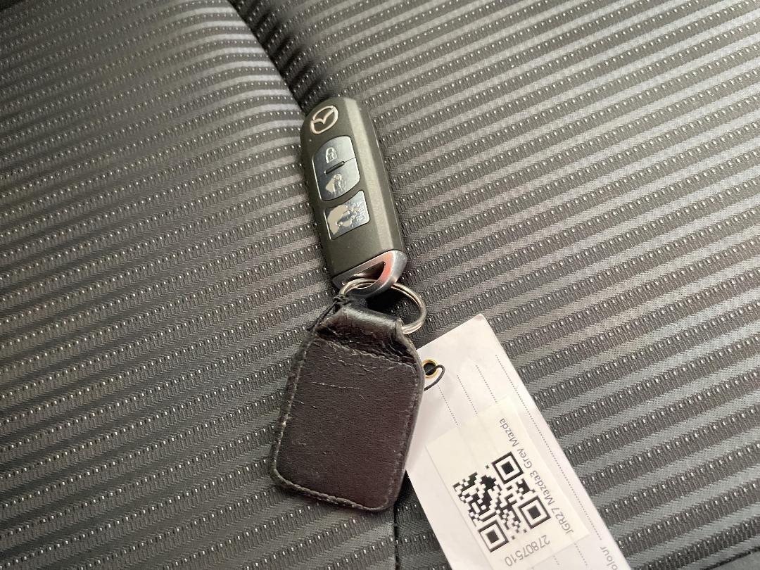 Photo '22' of Mazda Mazda3 Photo '22' of Mazda Mazda3