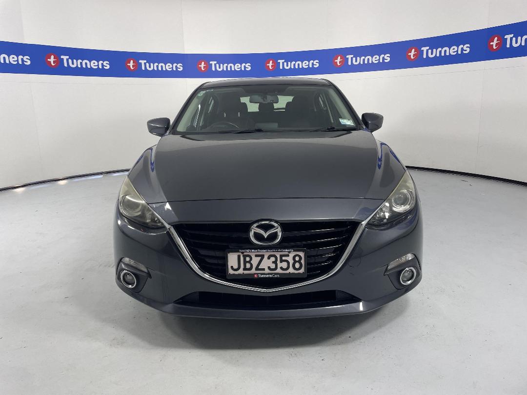 Photo '2' of Mazda Mazda3