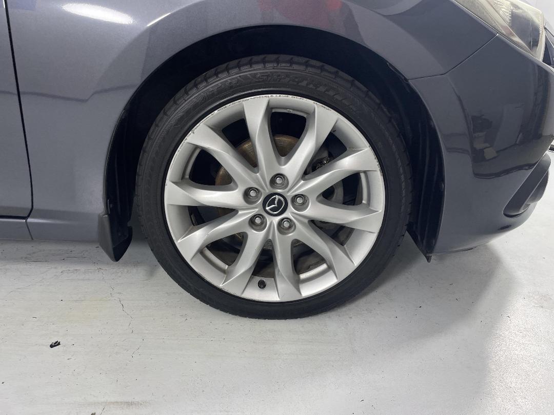 Photo '9' of Mazda Mazda3