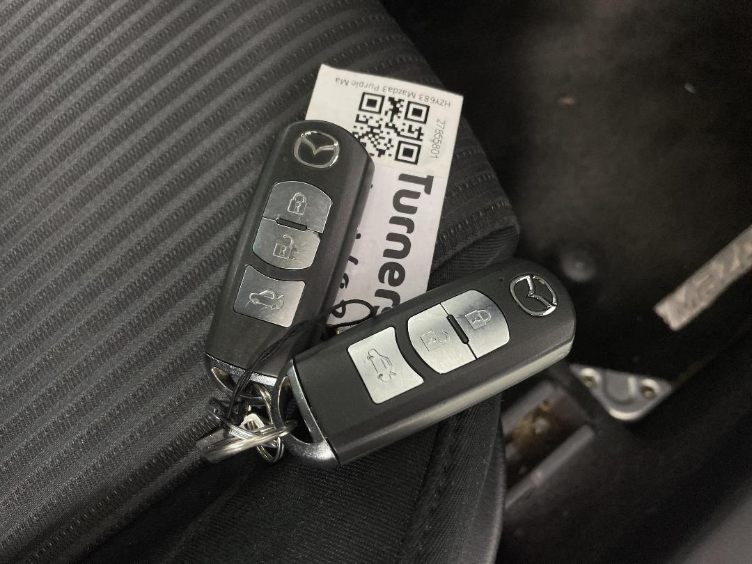 Photo '22' of Mazda Mazda3