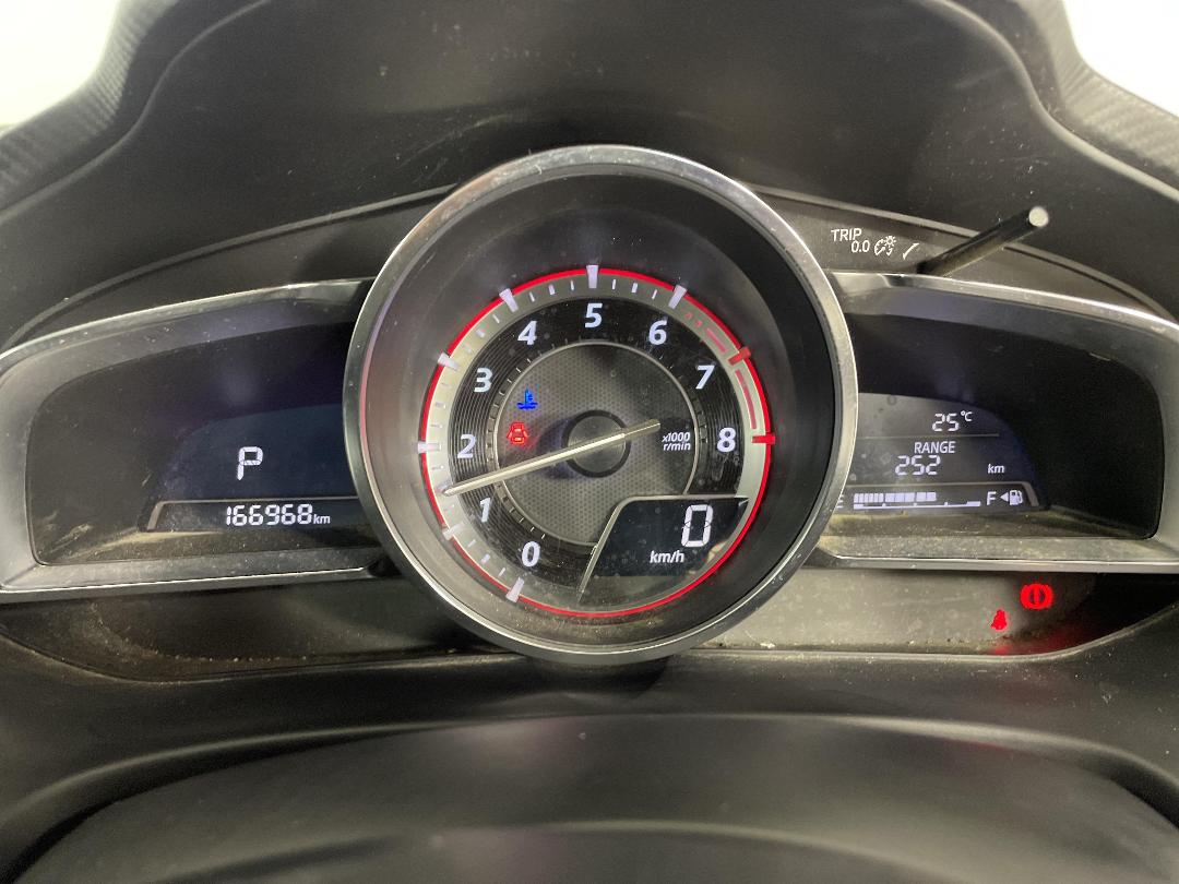 Photo '21' of Mazda Mazda3