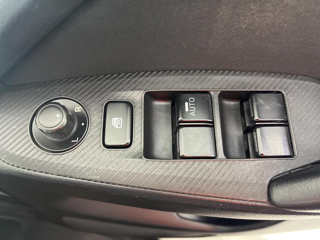 Photo '24' of Mazda Mazda3