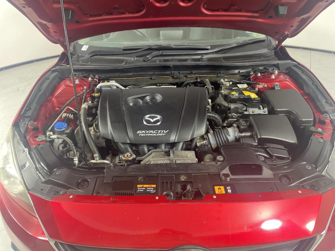 Photo '13' of Mazda Mazda3