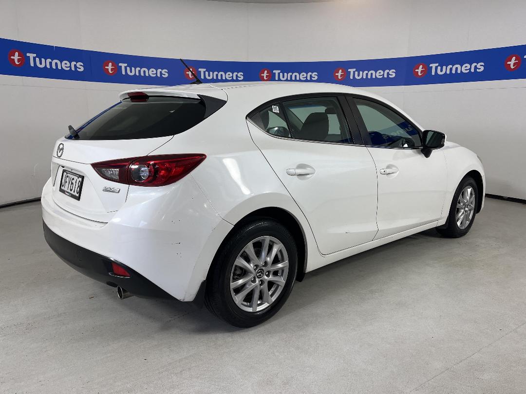 Photo '7' of Mazda Mazda3 Photo '7' of Mazda Mazda3