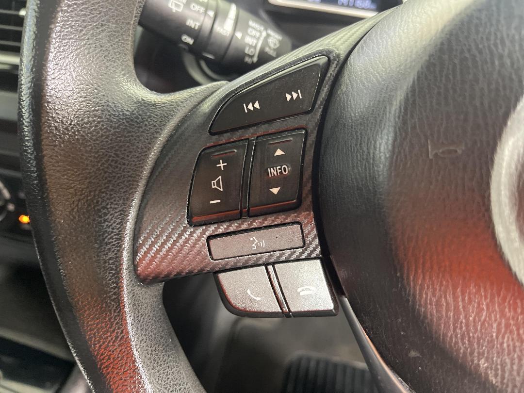 Photo '24' of Mazda Mazda3 Photo '24' of Mazda Mazda3