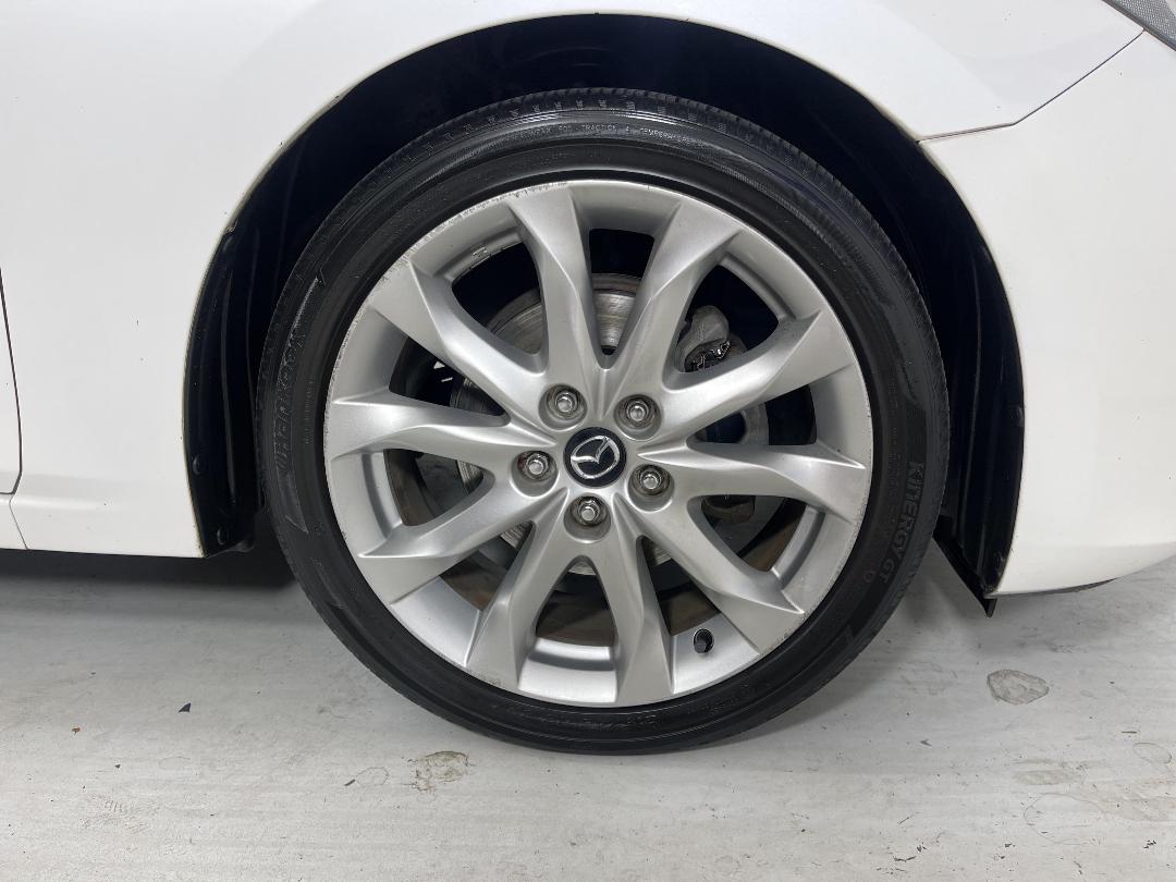 Photo '9' of Mazda Mazda3 Photo '9' of Mazda Mazda3