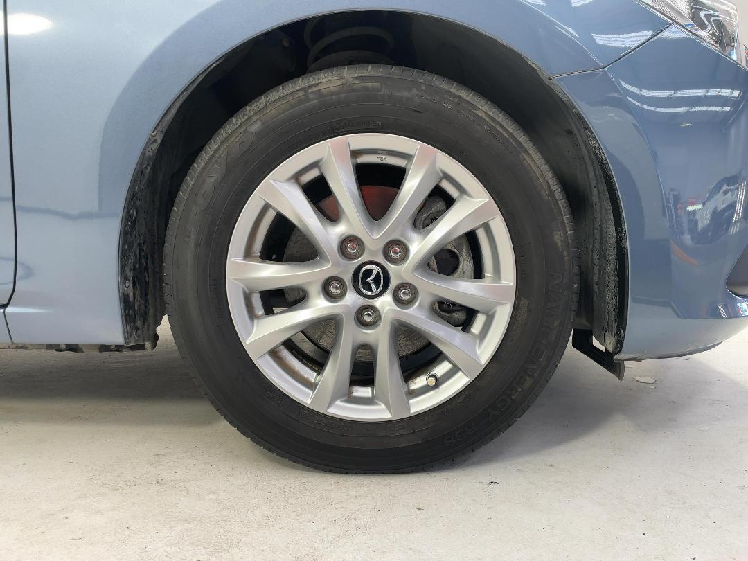 Photo '9' of Mazda Mazda3