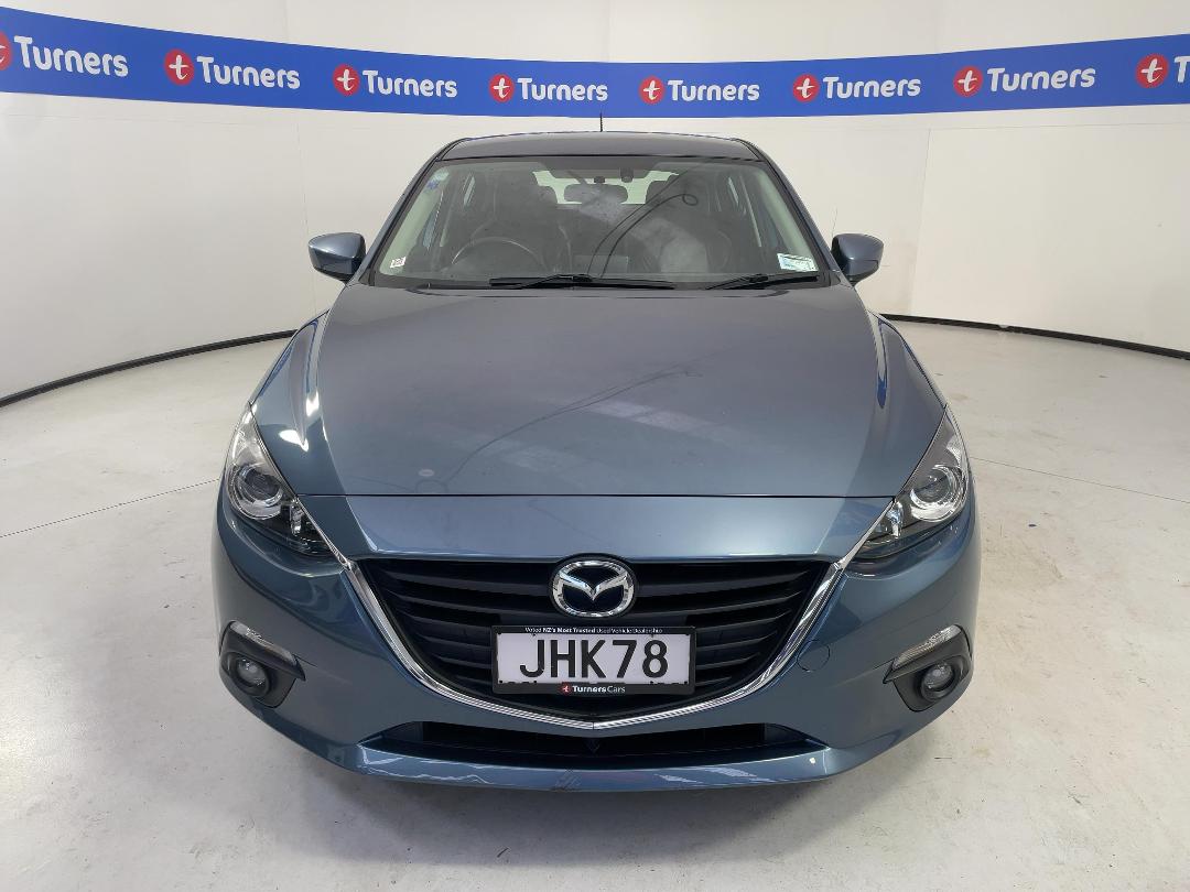 Photo '2' of Mazda Mazda3