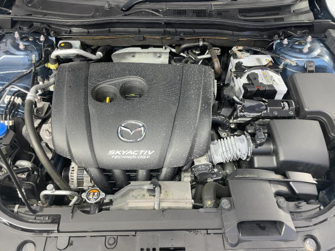 Photo '13' of Mazda Mazda3