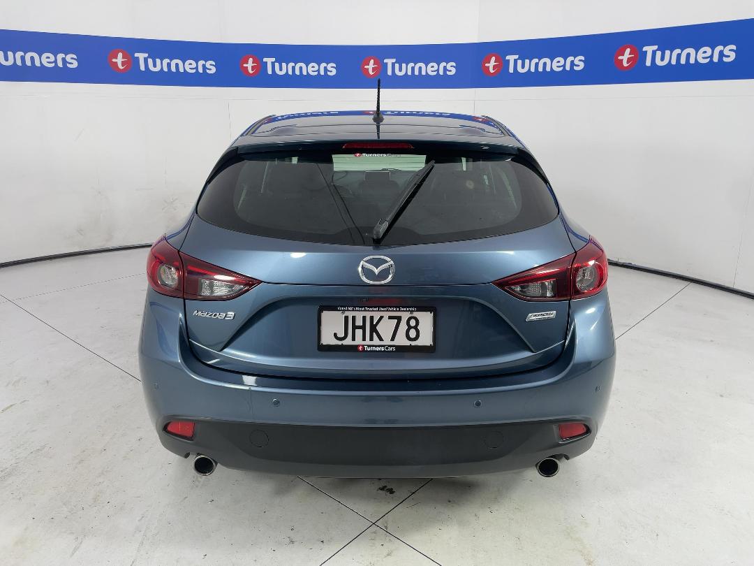 Photo '6' of Mazda Mazda3