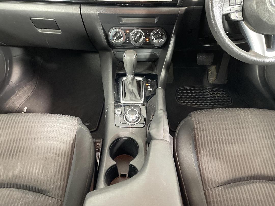 Photo '18' of Mazda Mazda3