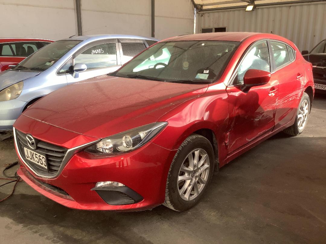 Photo '2' of Mazda Mazda3 GLX