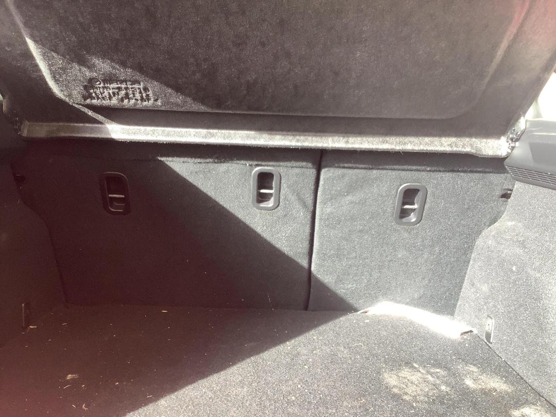 Photo '10' of Mazda Mazda3 GLX