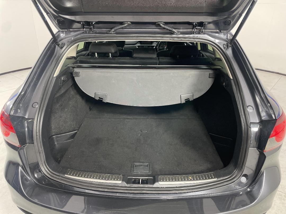 Photo '14' of Mazda Mazda6 Photo '14' of Mazda Mazda6