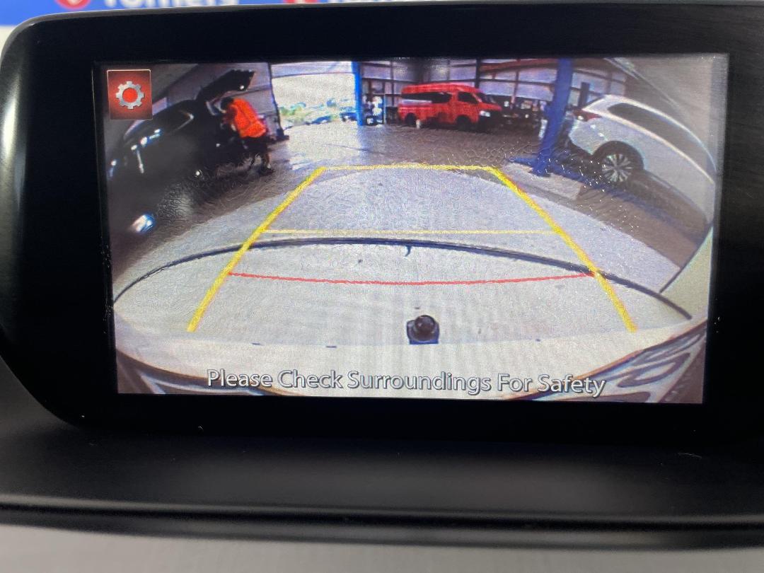 Photo '24' of Mazda Mazda6