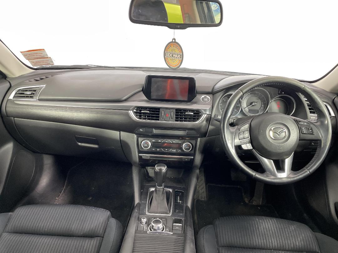 Photo '17' of Mazda Mazda6 Photo '17' of Mazda Mazda6