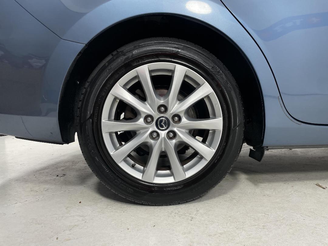 Photo '12' of Mazda Mazda6