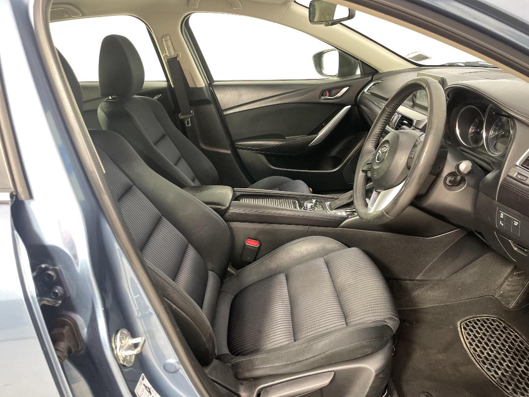 Photo '16' of Mazda Mazda6