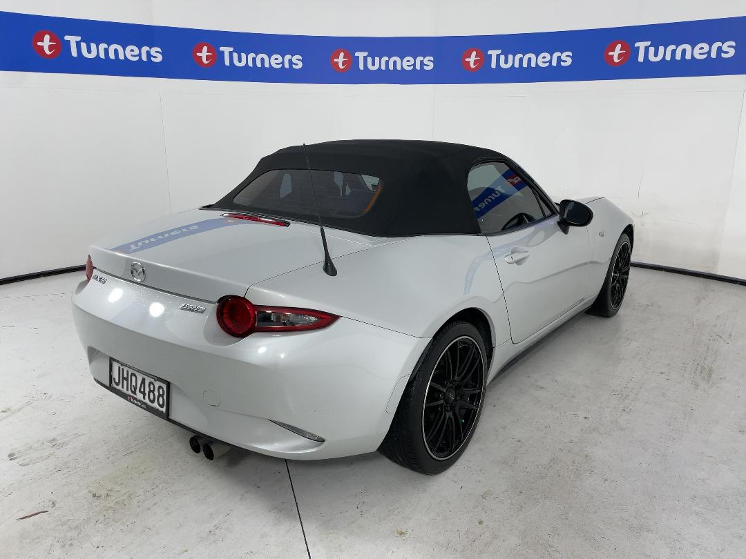 Photo '7' of Mazda MX-5