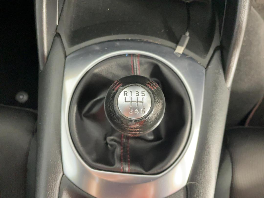 Photo '21' of Mazda MX-5