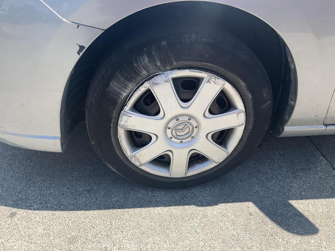 Photo '8' of Mazda Premacy