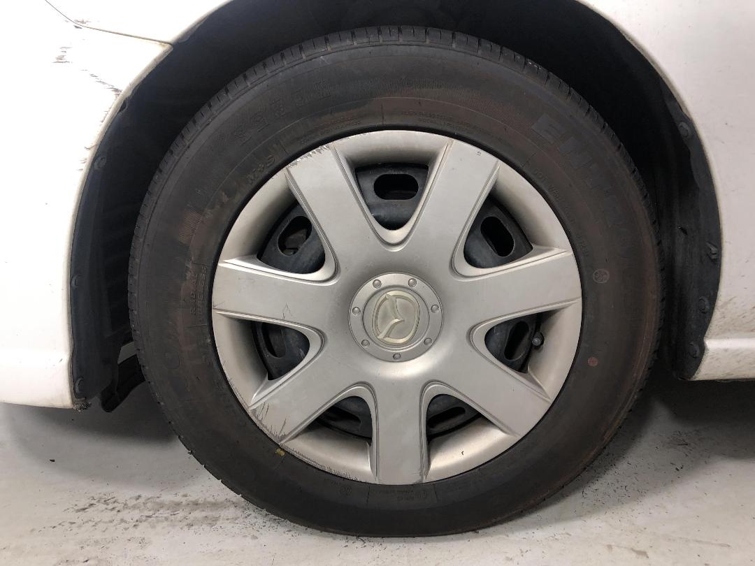 Photo '10' of Mazda Premacy