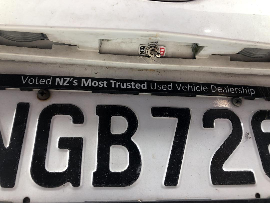 Photo '23' of Mazda Premacy